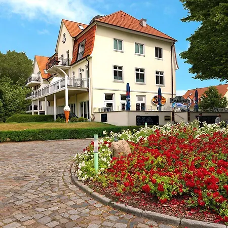 Апартаменты Ostsee Residenz Meeresblick Albatros Остров Пёль